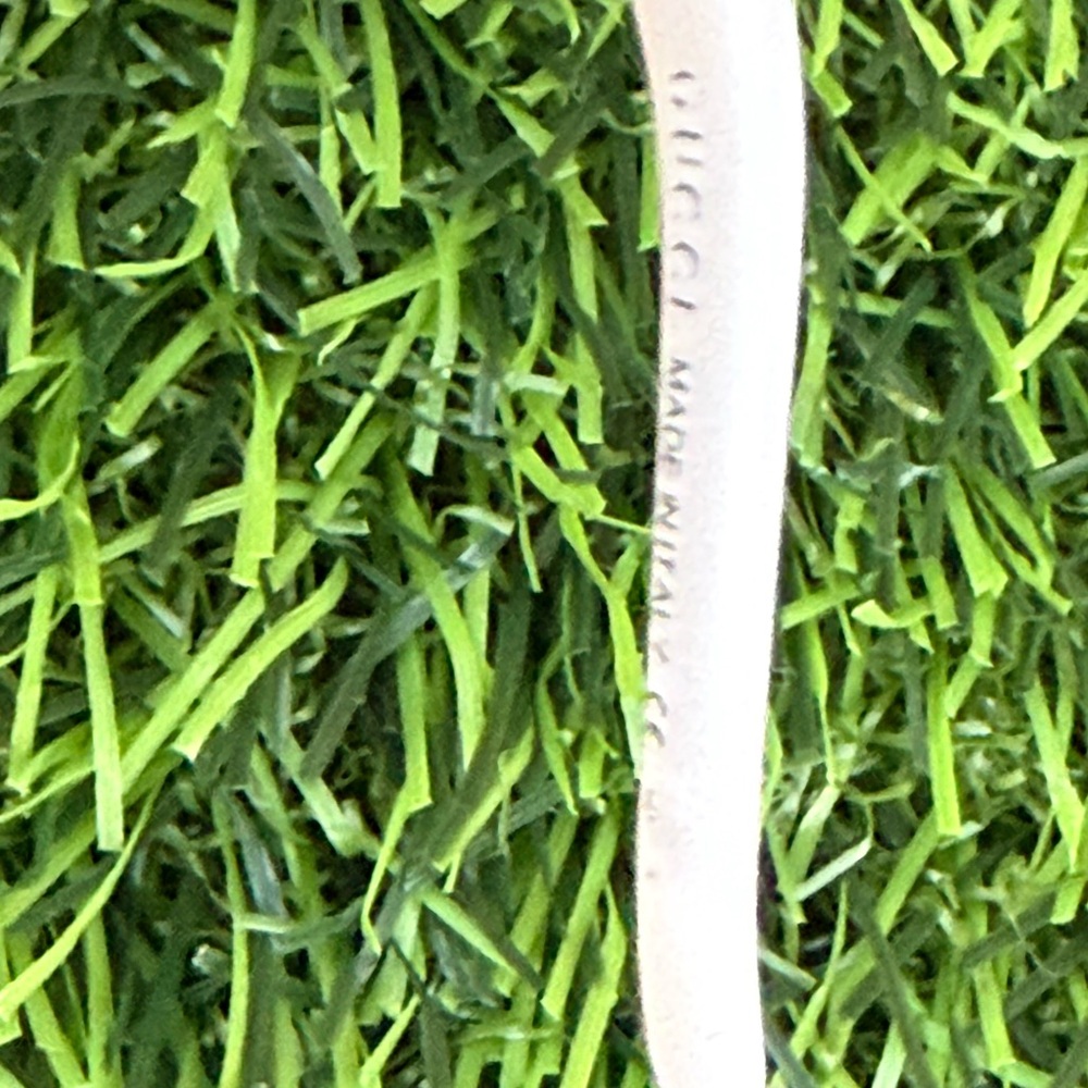 Gucci Gold-Tone Sunglasses with Brown Gradient Lenses - Picture 9 of 9